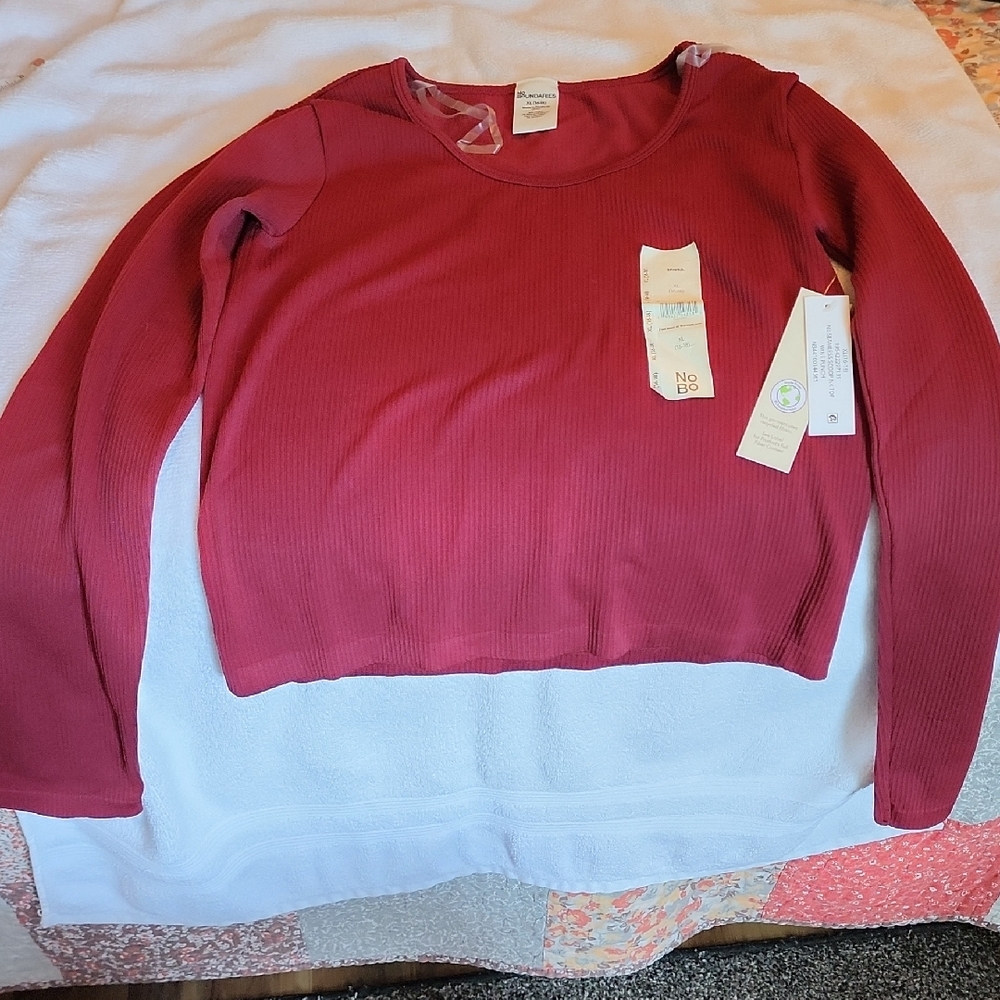 No Boundaries Red Long Sleeve Boxy Crop Sweatshirt